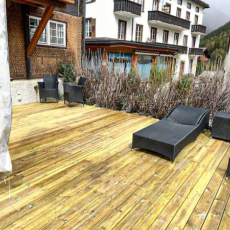 Alte Post Saas-Fee Apartment Bagian luar foto