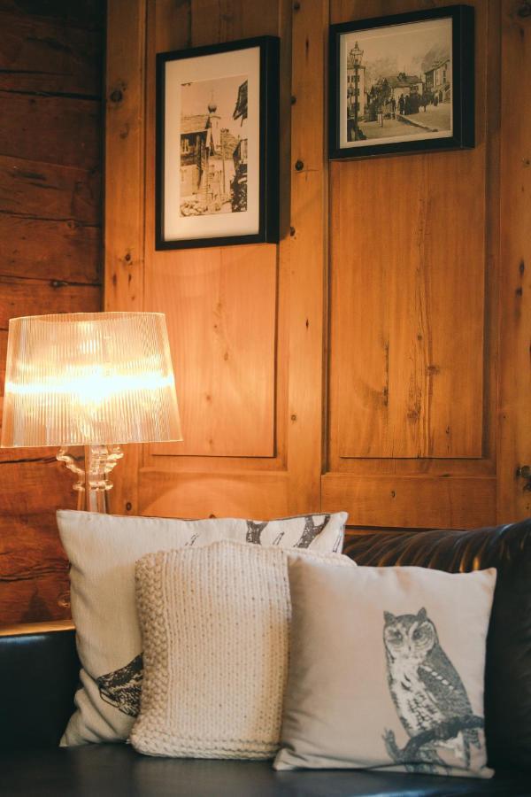 Alte Post Saas-Fee Apartment Bagian luar foto