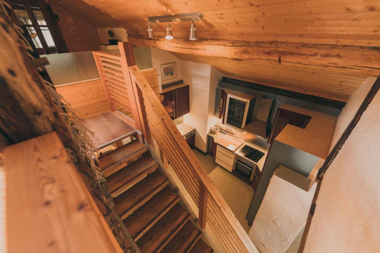 Alte Post Saas-Fee Apartment Bagian luar foto