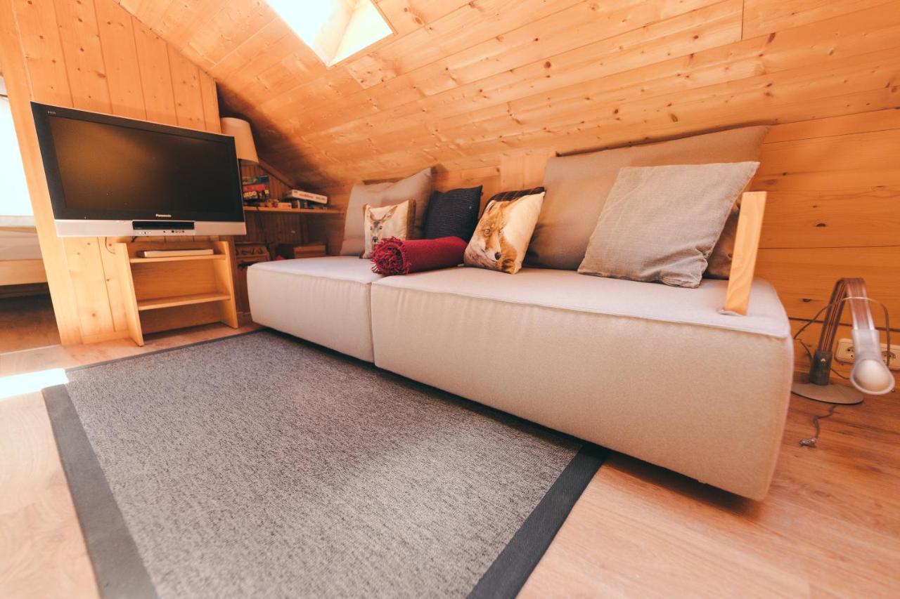 Alte Post Saas-Fee Apartment Bagian luar foto