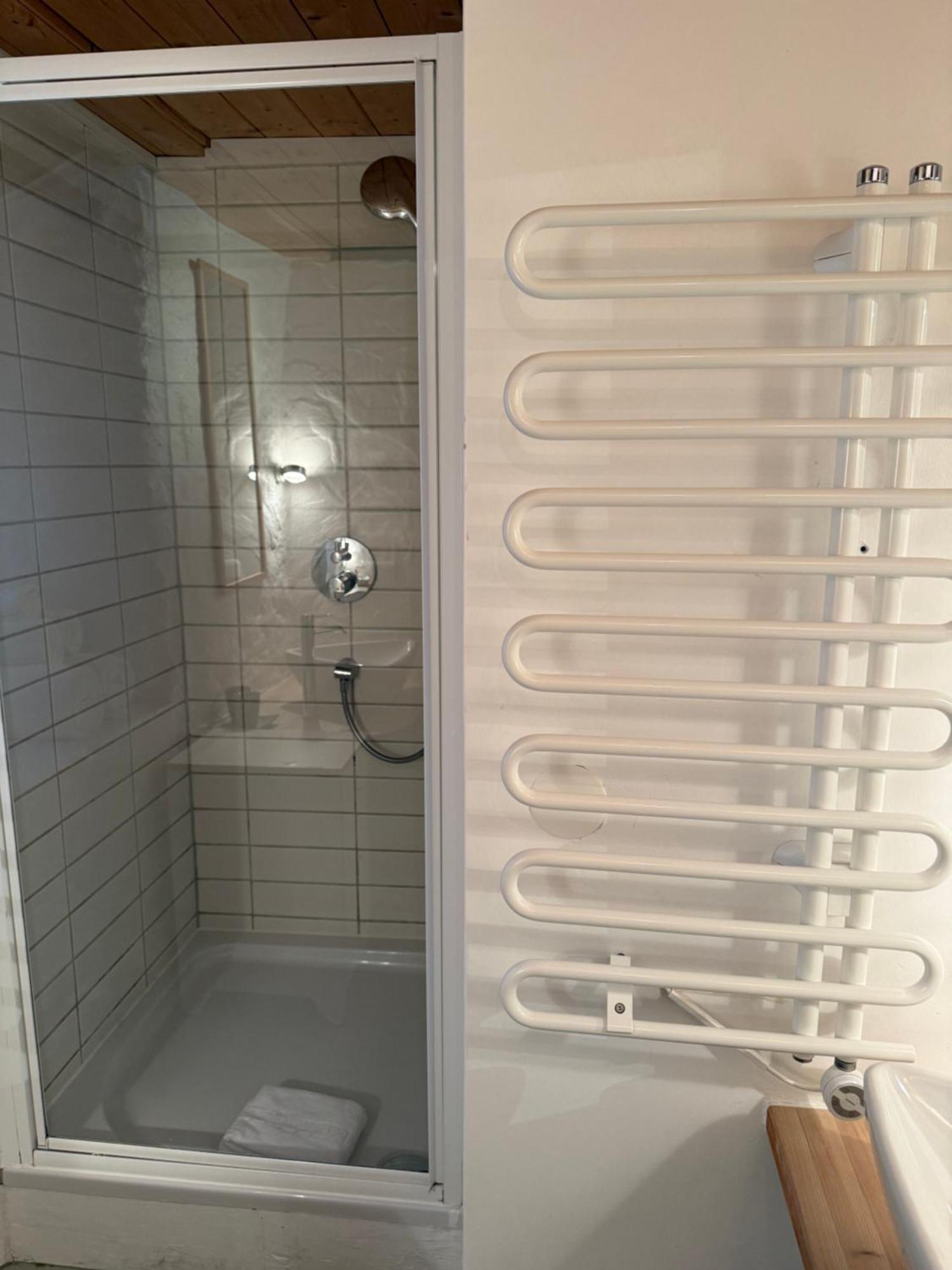 Alte Post Saas-Fee Apartment Bagian luar foto
