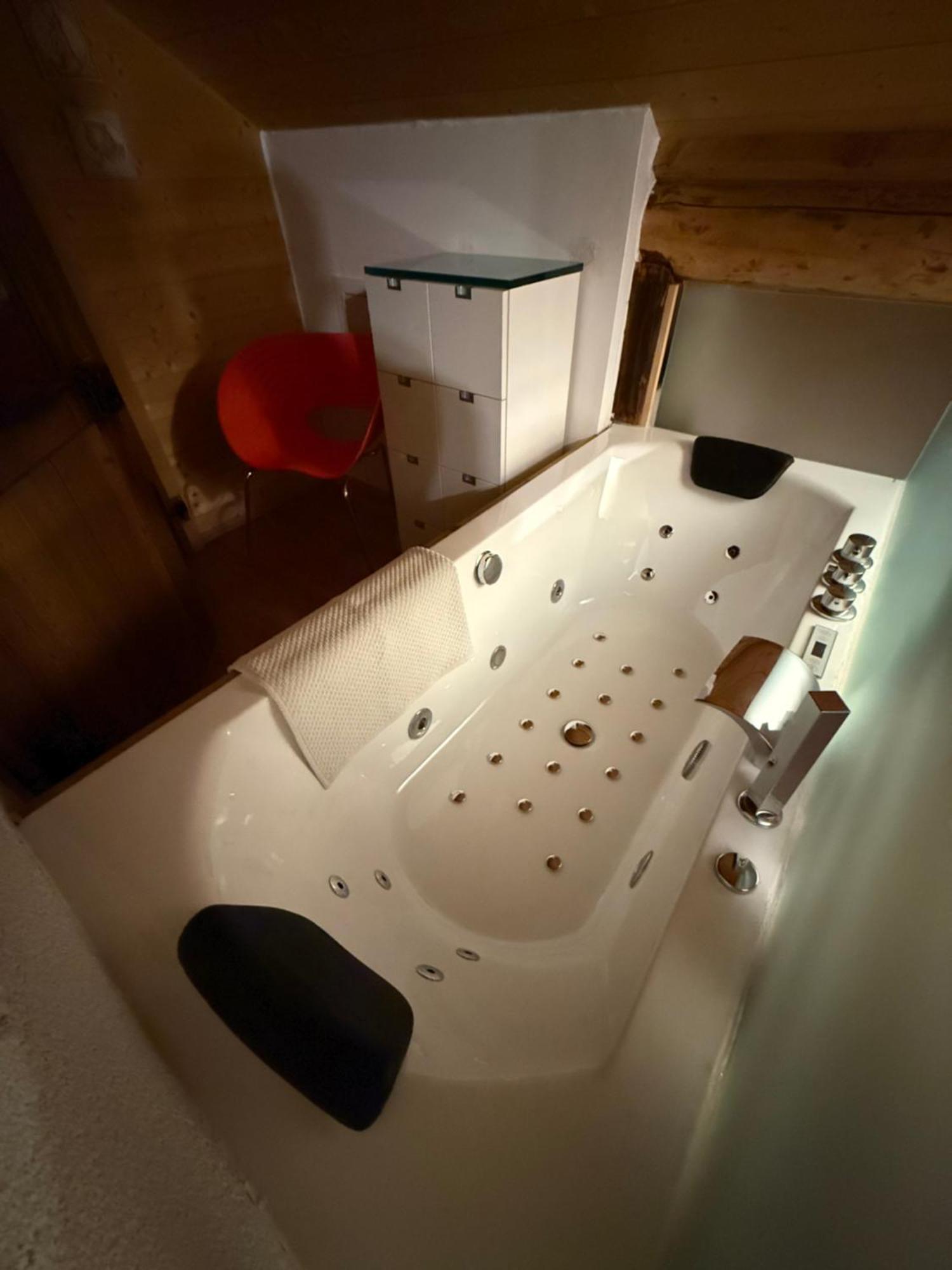 Alte Post Saas-Fee Apartment Bagian luar foto