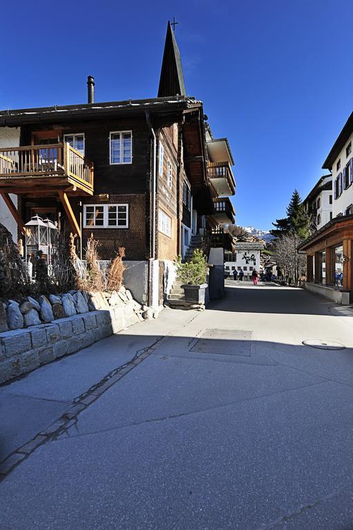 Alte Post Saas-Fee Apartment Bagian luar foto